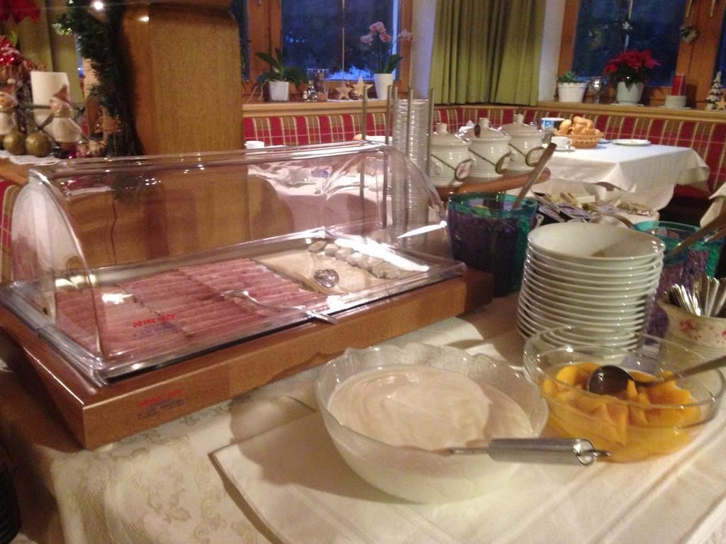 Gmuenderklause Hotel Gerlos Bagian luar foto